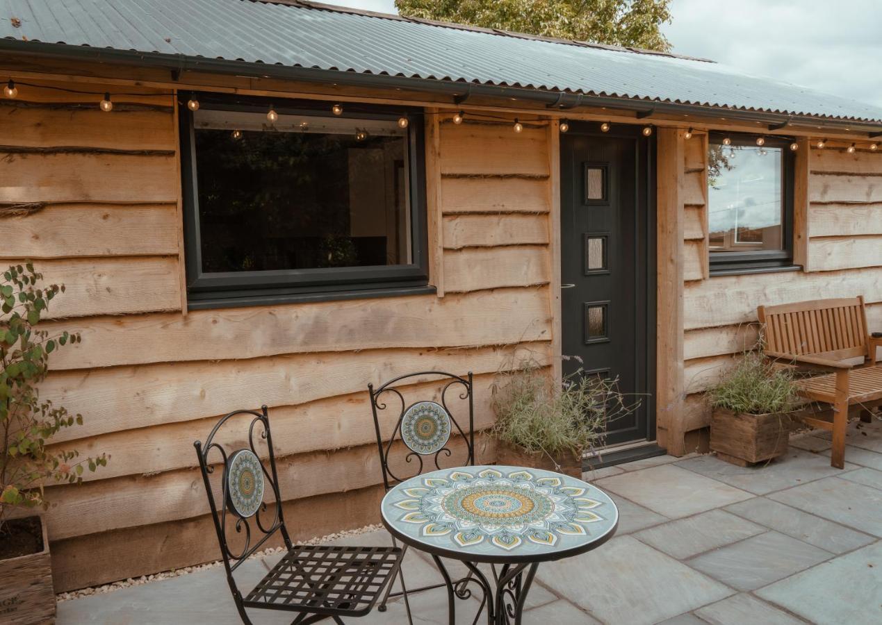 Rose Hideaway - Forest Of Dean Cosy Cabin Retreat Yorkley Экстерьер фото